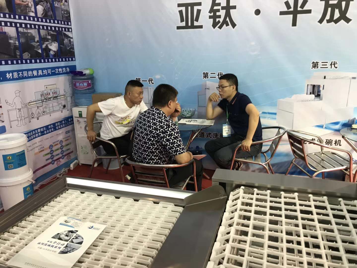 值不值得買(mǎi)商用洗碗機(jī)？